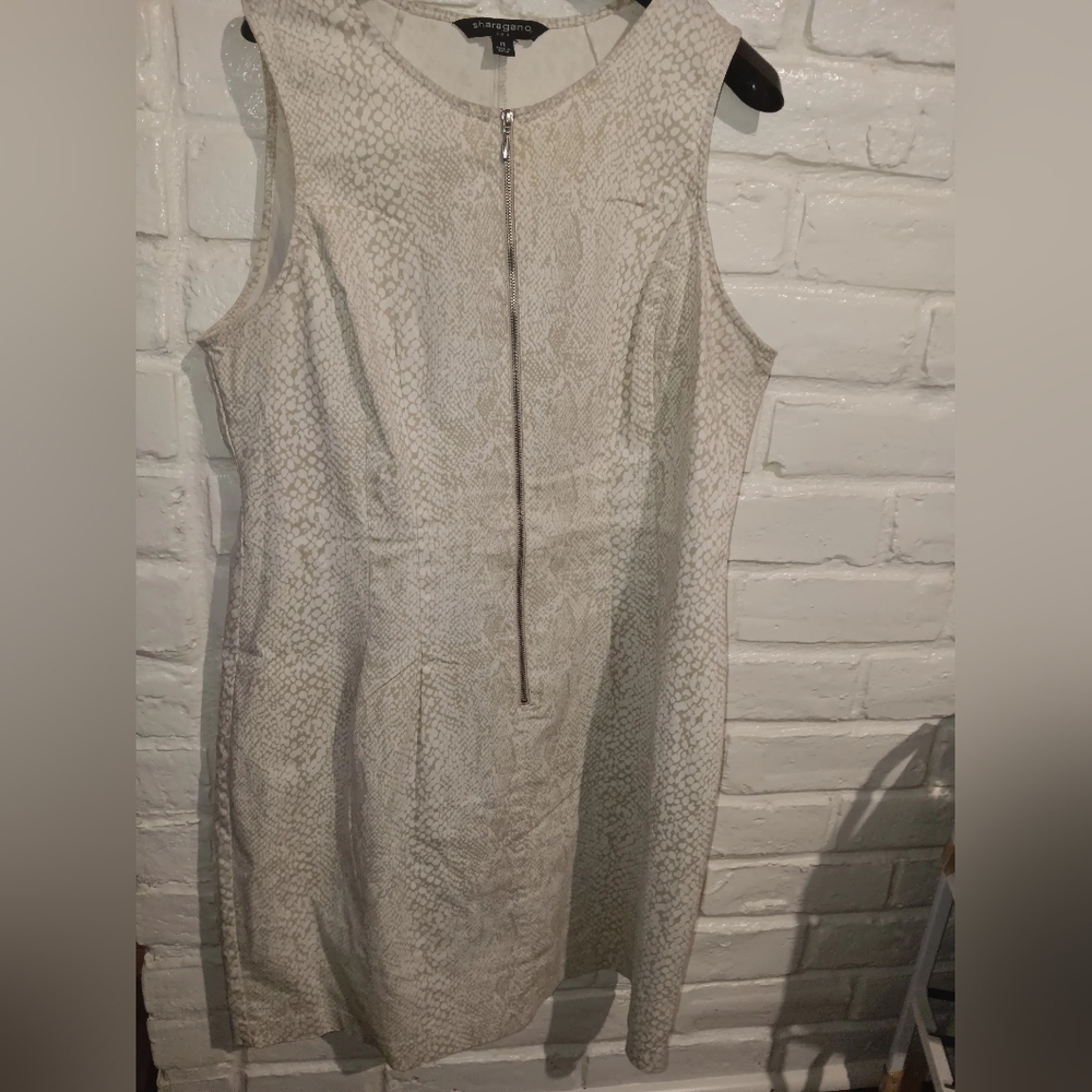 Sharagano Cheetsh Print Size 14 Dress